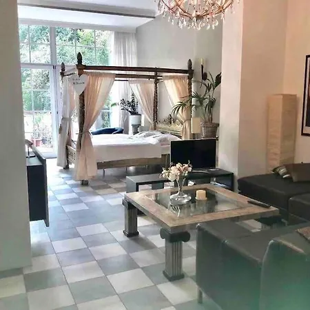 아파트 Zentrum Mit Park Am Europa Radweg *