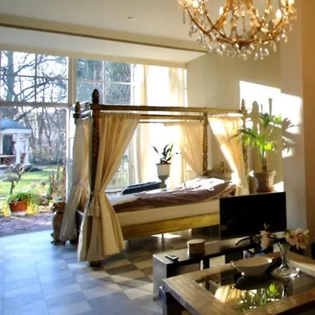 Zentrum Mit Park Am Europa Radweg 아파트