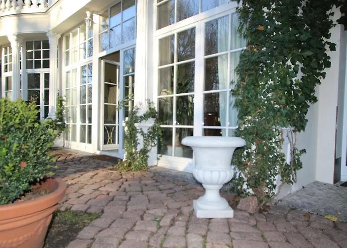 Zentrum Mit Park Am Europa Radweg Apartmán *