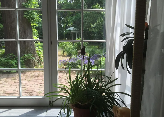 Zentrum Mit Park Am Europa Radweg Koethen (Anhalt)